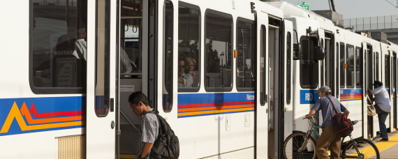 RTD - 16th & Stout Light Rail Station