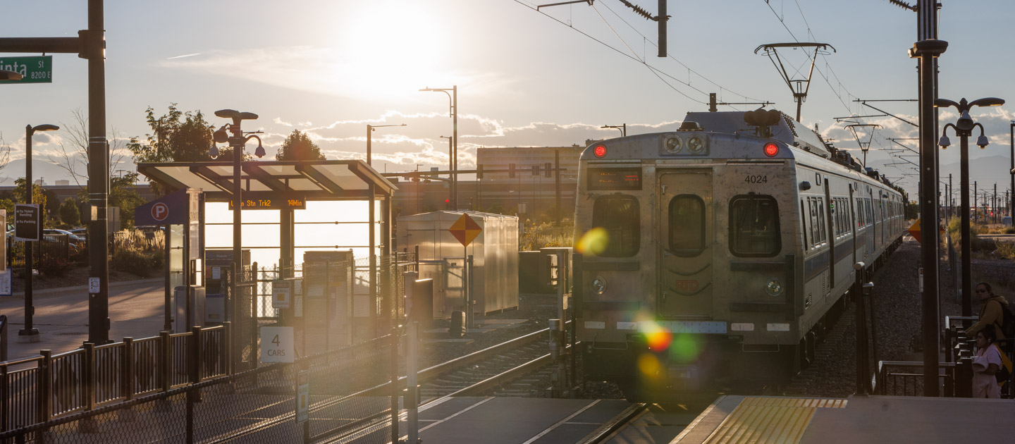 Denver Airport Train & Light Rail